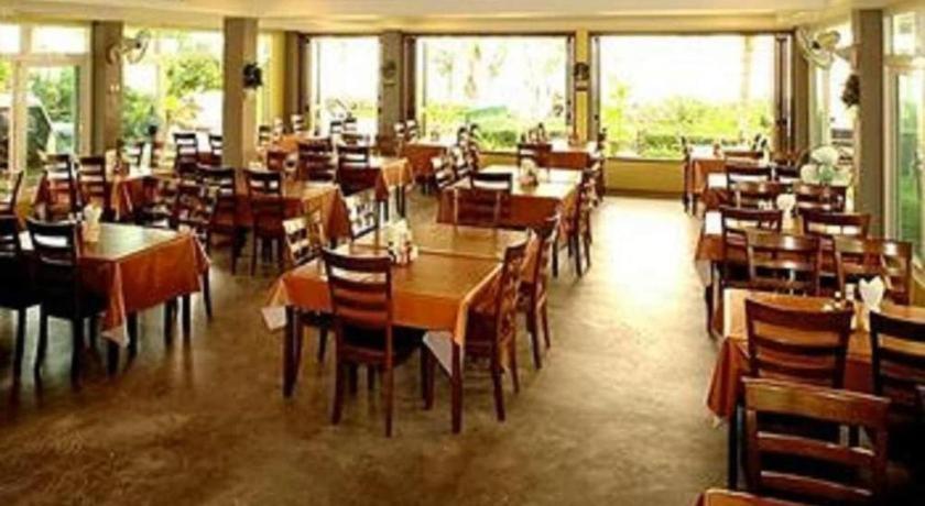 Bacchus Resort Pran Buri