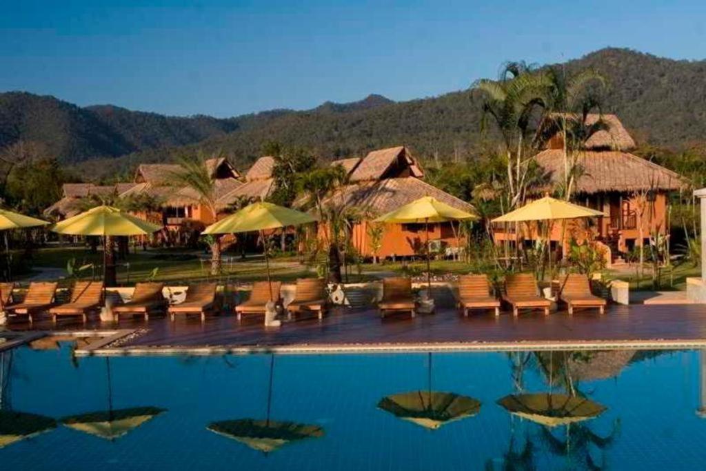 Resort Hotsprings 4*