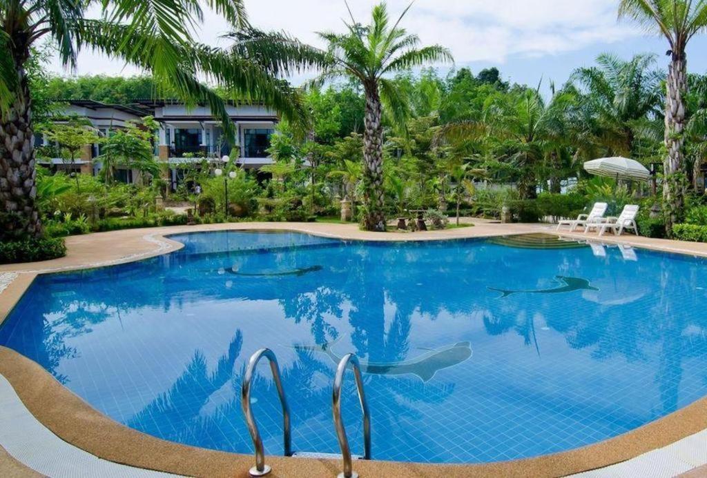 Resort Nattha Waree Hot Spring And Ban Nua Khlong