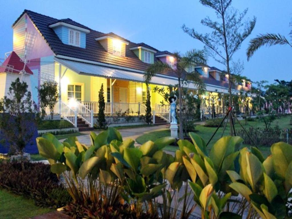 Chiangkhan Gallery Resort 3*