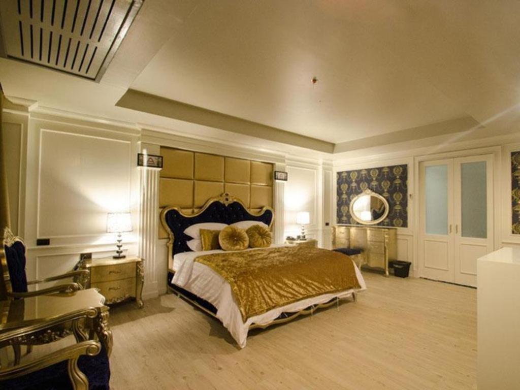 Alvarez 4* Buriram