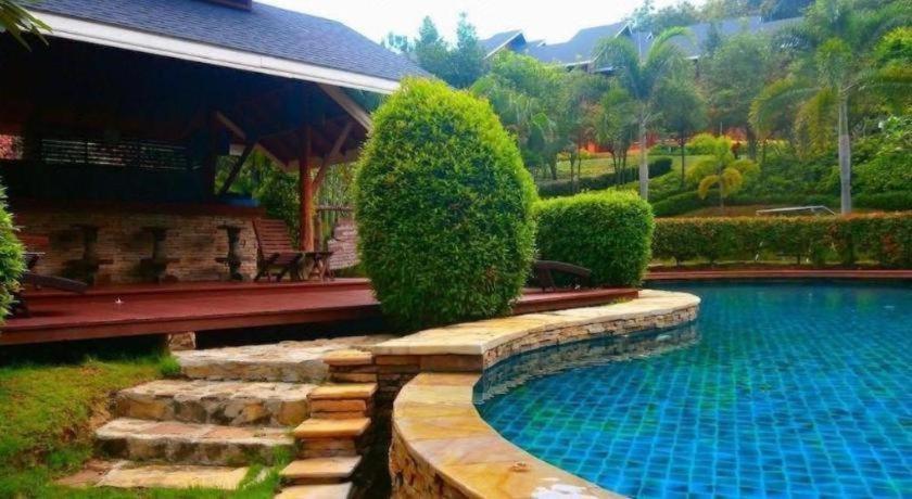 Valley Garden Resort 3*