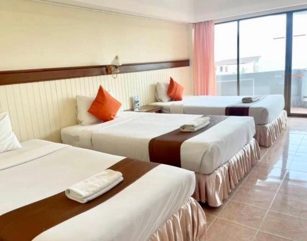 Supar Royal 3*