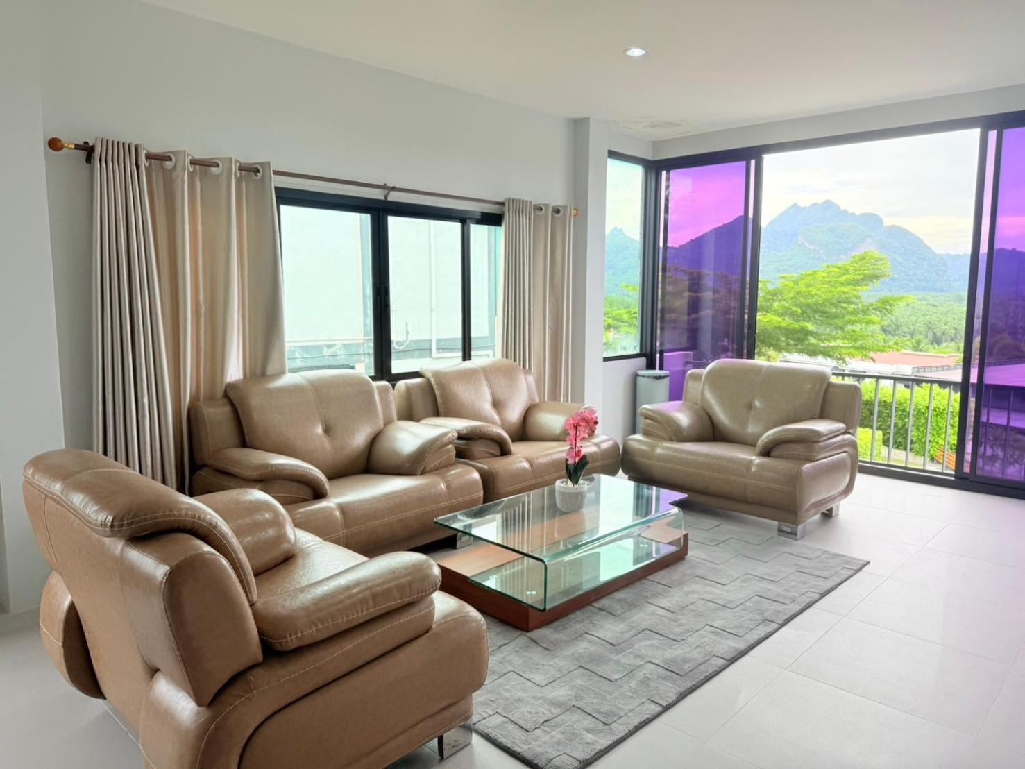 Homey At The Dam, Private House Hotel 2*