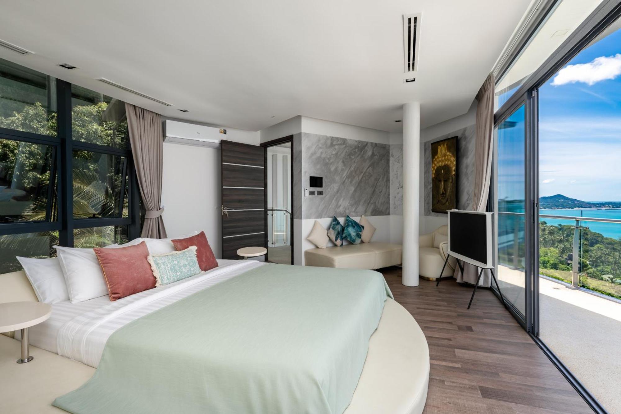 Seawadee - Luxurious, Award-winning Design With Amazing Panoramic Seaview Villa *