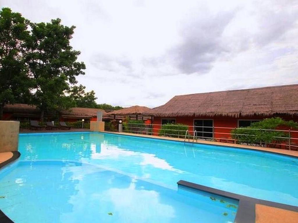 Aurora Resort 4*