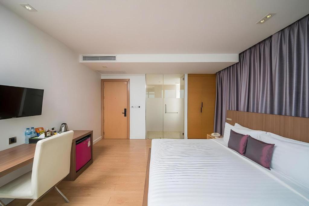 Hotel Seven Zea Chic