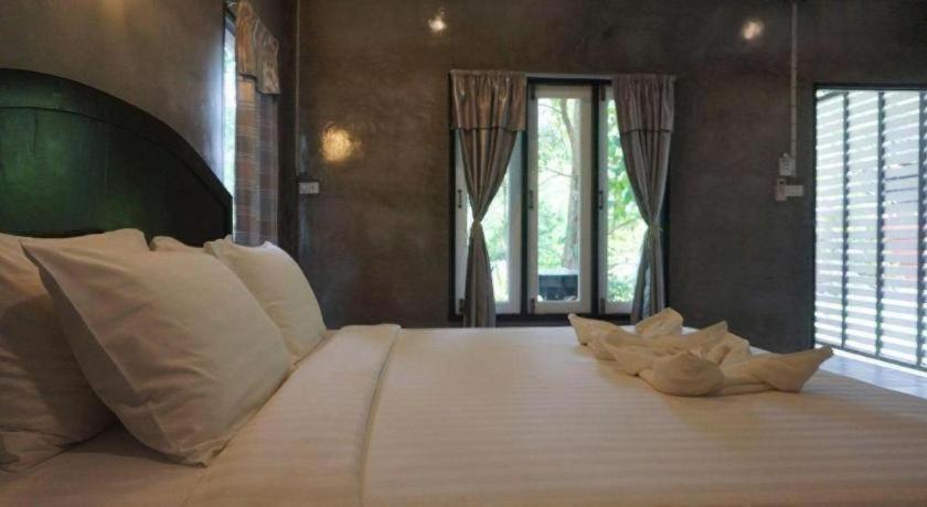 V Valley Resort