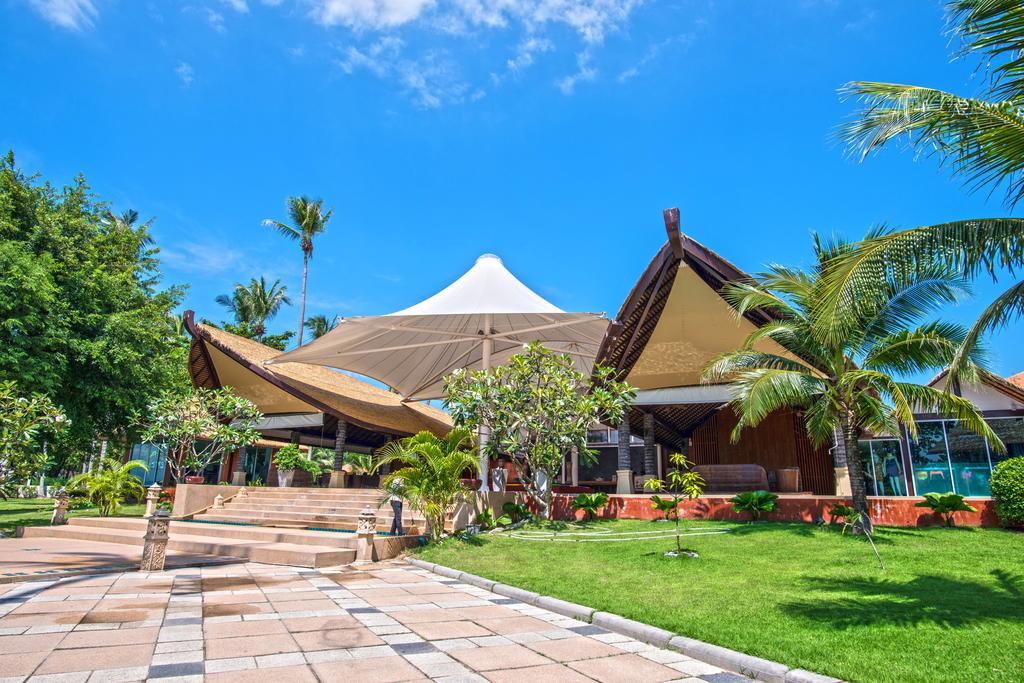 Resort Blue Bay 4*