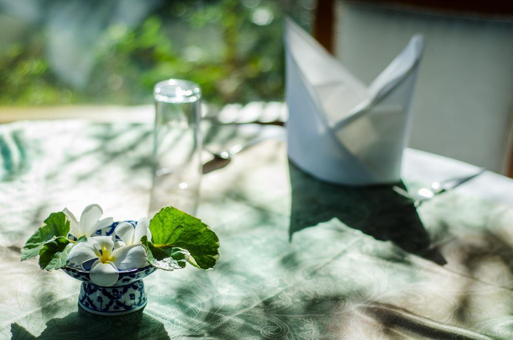 Resort Petchvarin And Kaeng Krachan
