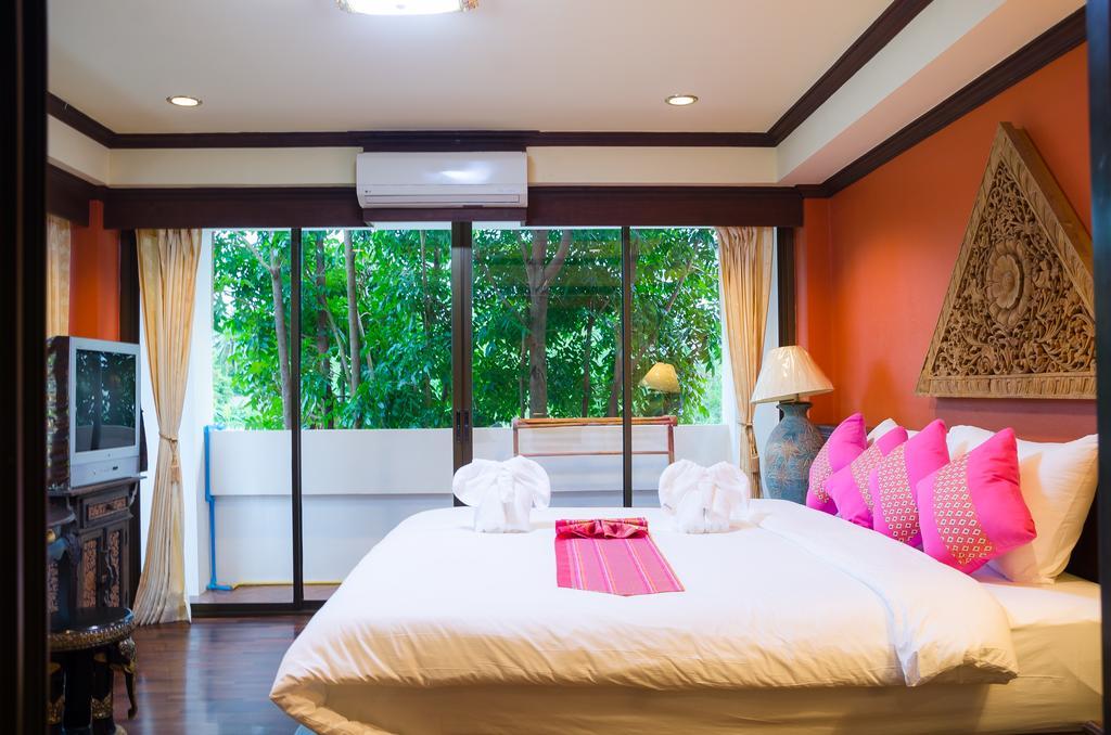 My Place Boutique 3*