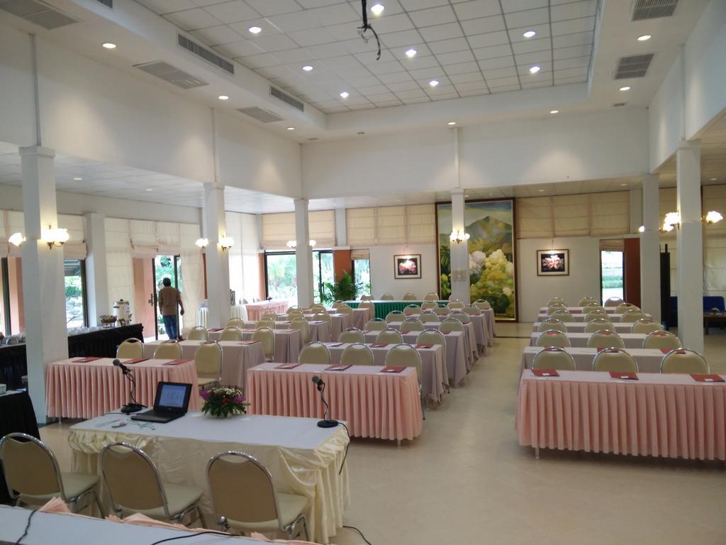 Lilawalai Nong Nam Daeng