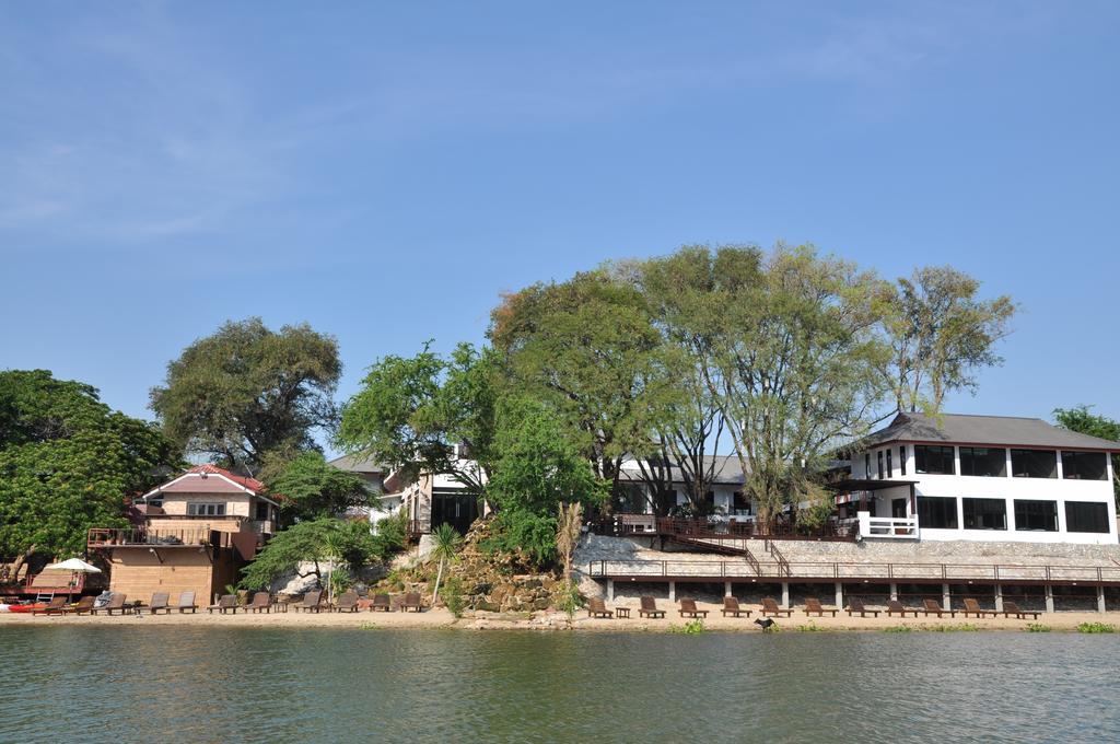 Monsane River Kwai 3*