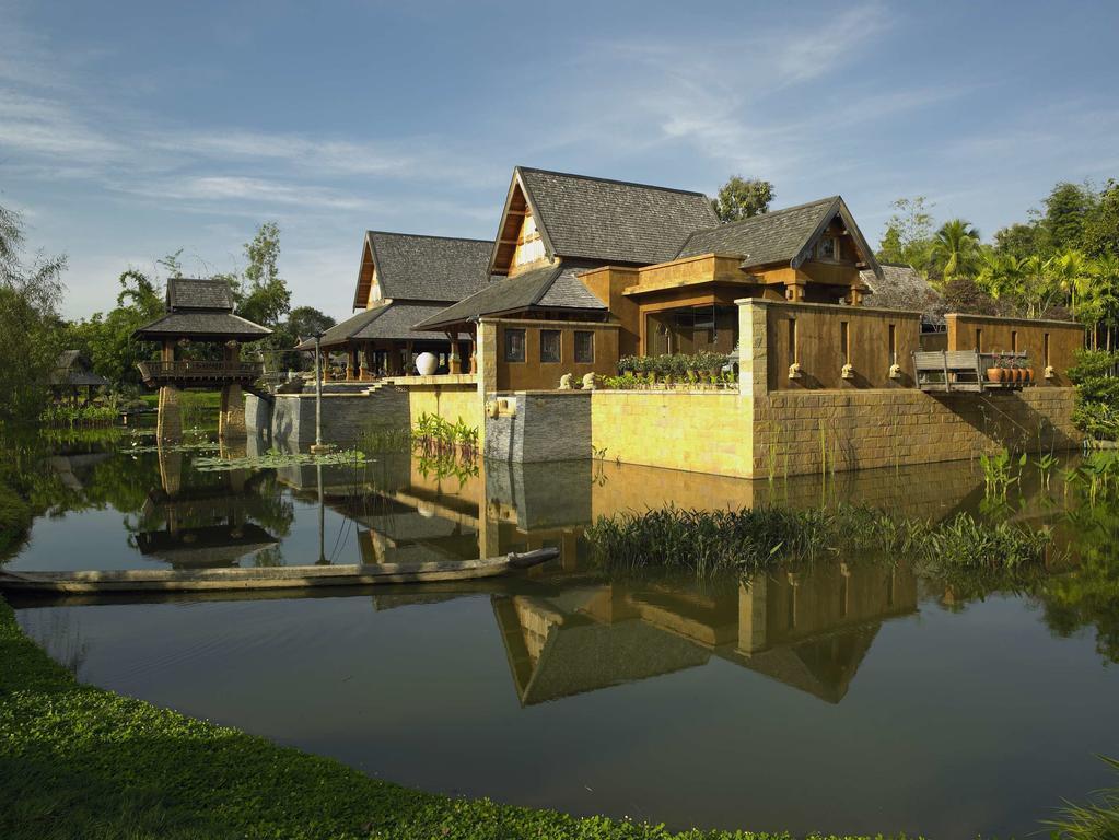 Howie's Resort Mae Rim