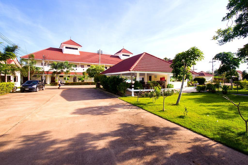 Lake Villa Resort Resort