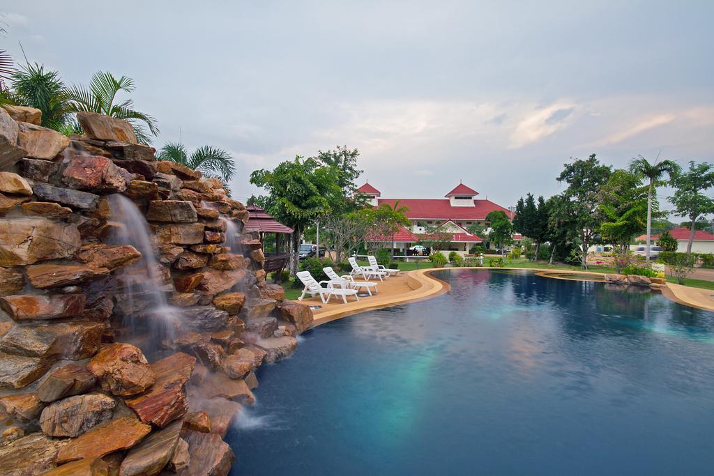 Resort Lake Villa Resort 3*