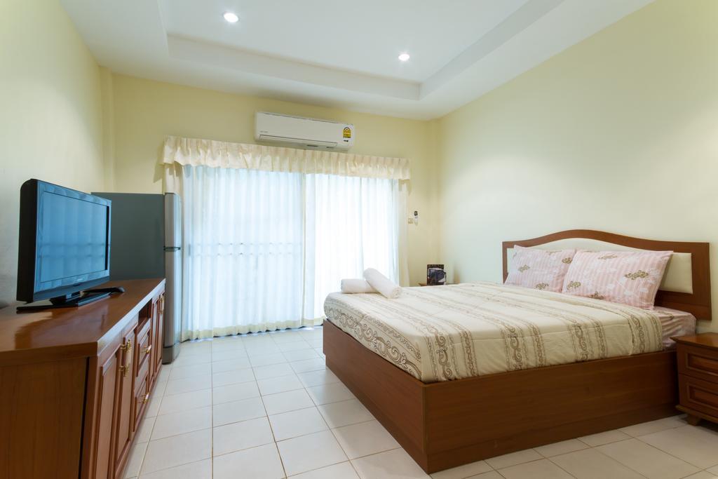 Resort Lake Villa Resort