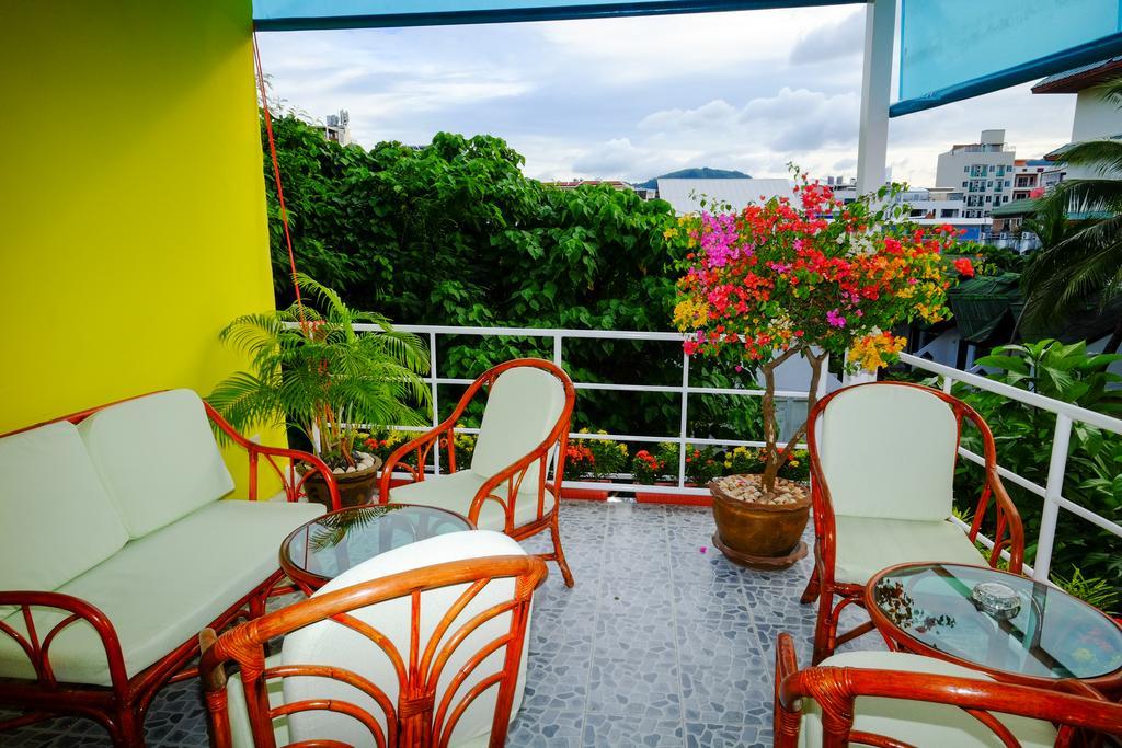 Adonis Guest house