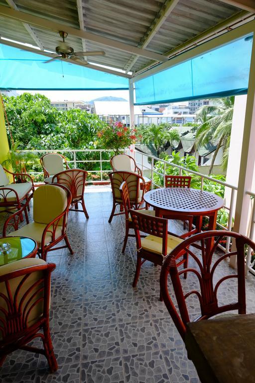 Adonis Guest house 2*