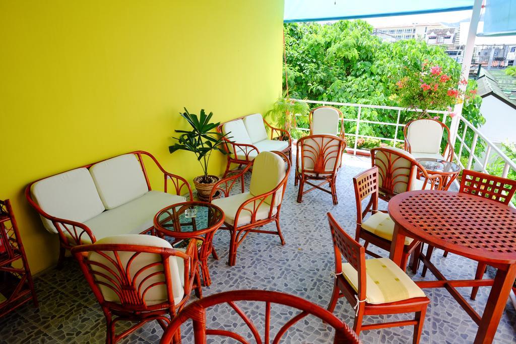 Adonis Guest house
