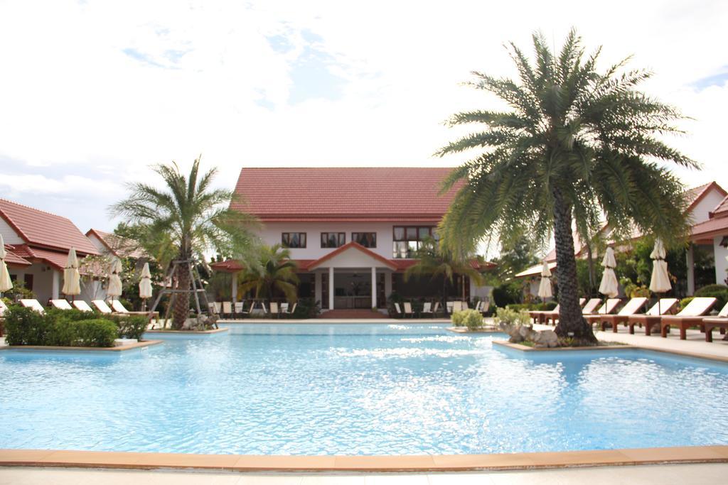 Resort Armonia Village And Chumphon
