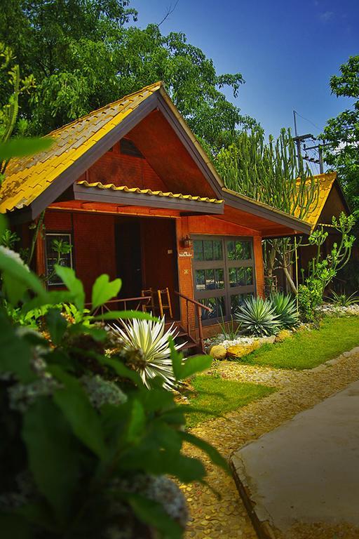Areeya Phuree Thaton Resort Mae Ai