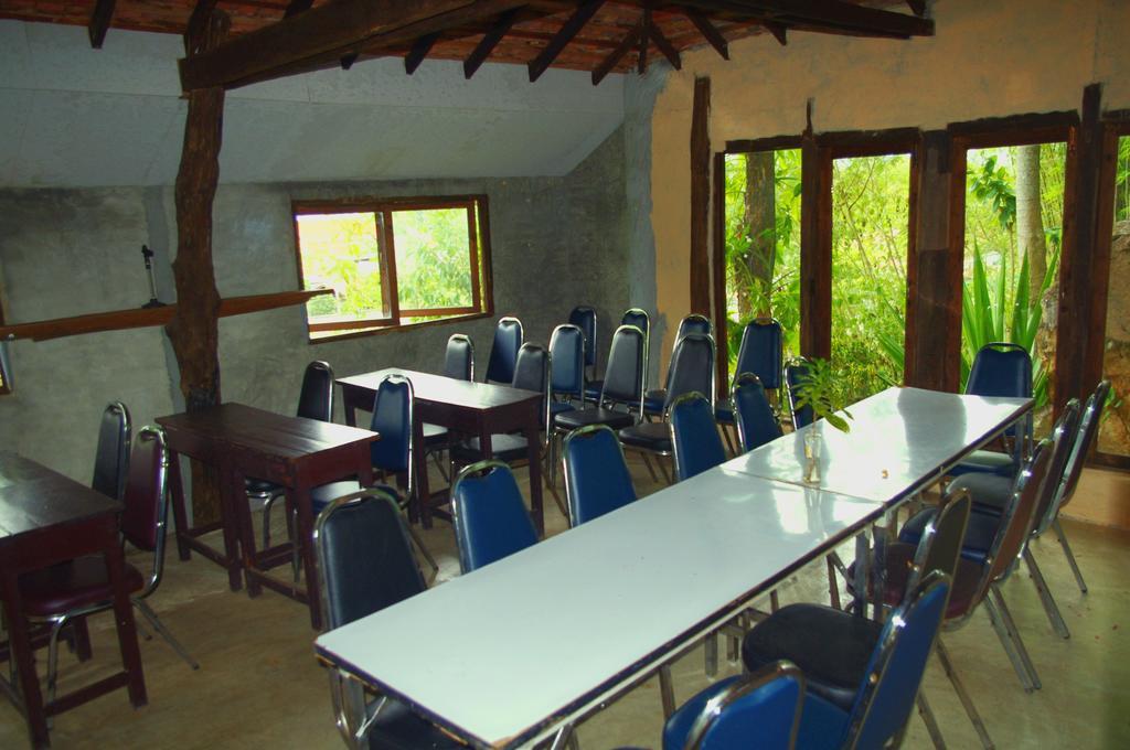 Resort Lhongkhao 3*