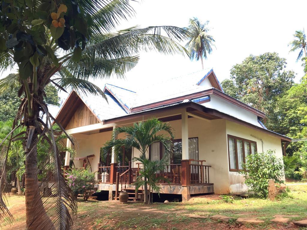 Koh Talu Island Bang Saphan Noi