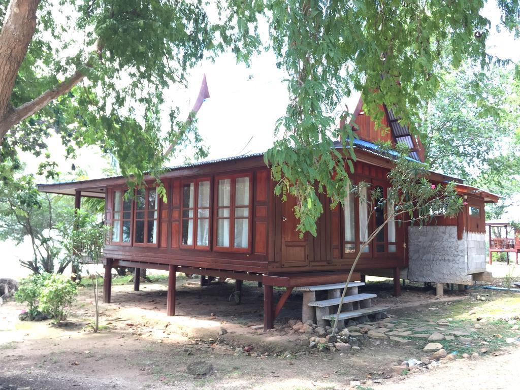Koh Talu Island