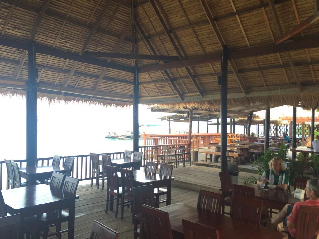 Resort Koh Talu Island