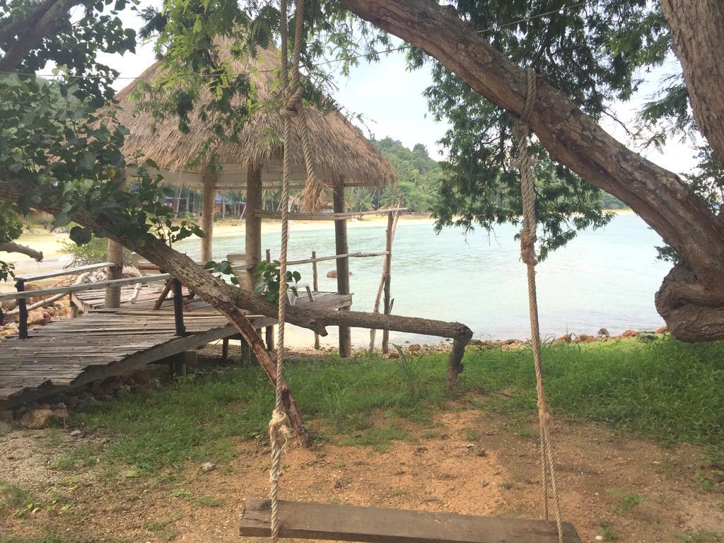 Koh Talu Island Bang Saphan Noi