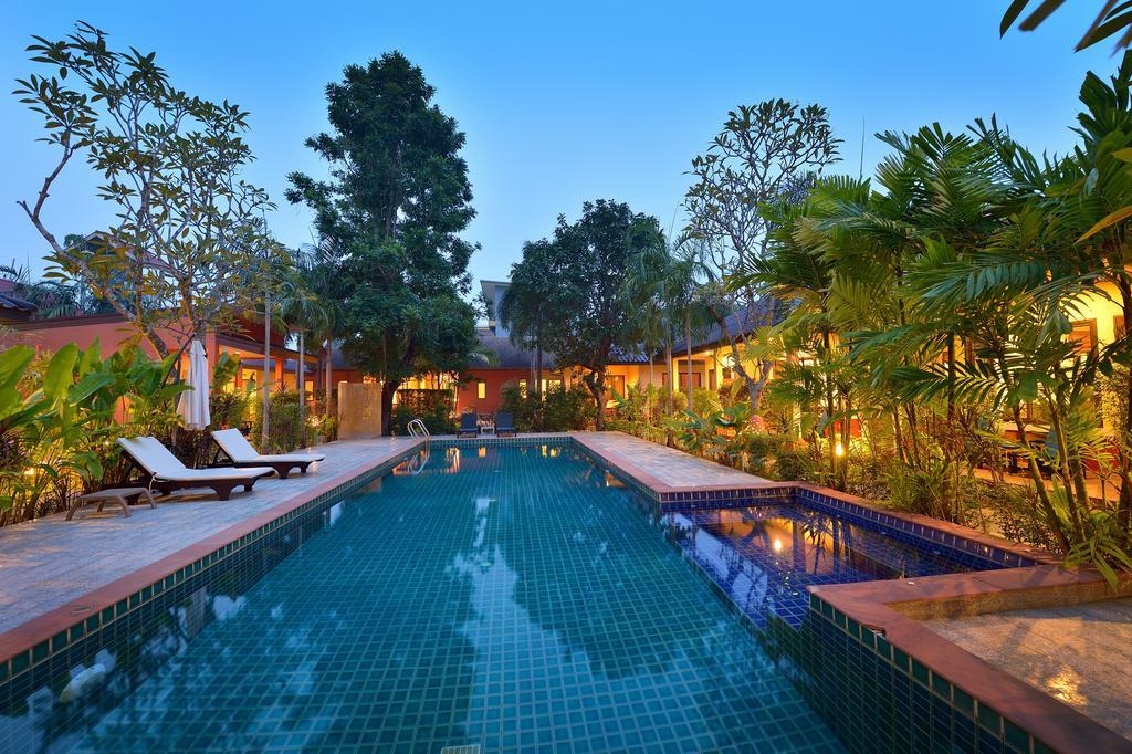 Resort Happy 2*