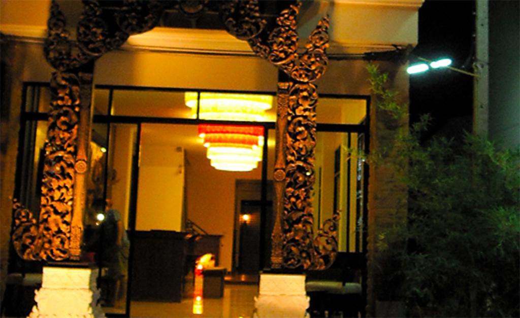 Nicha Hotel 3*