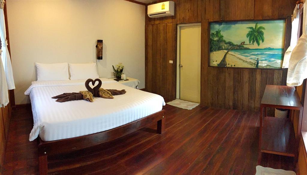 V-view Resort Baan Tai