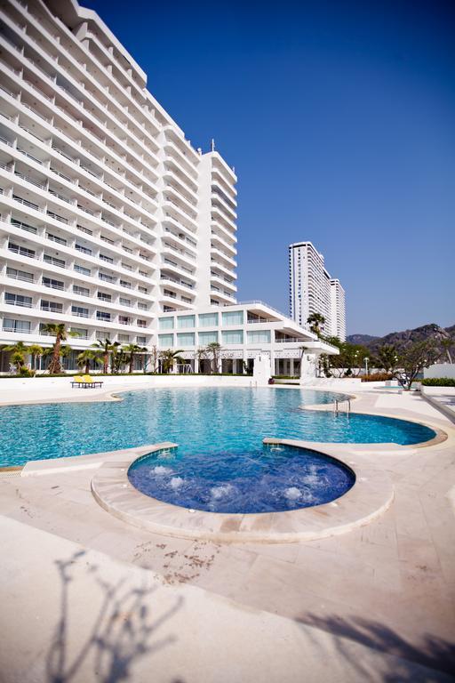Santorini Hua Hin Aparthotel 3*