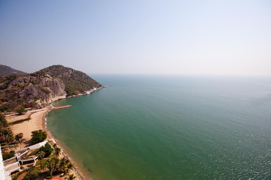 Aparthotel Santorini Hua Hin