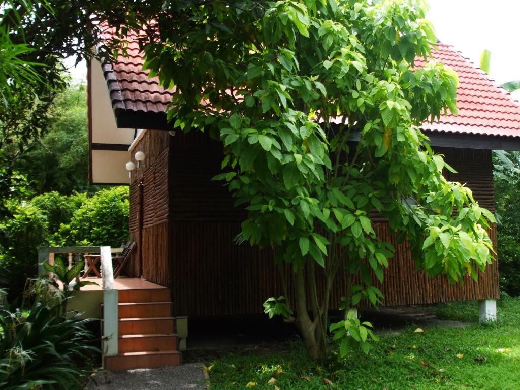 Thai-bamboo 3* Cha-Am