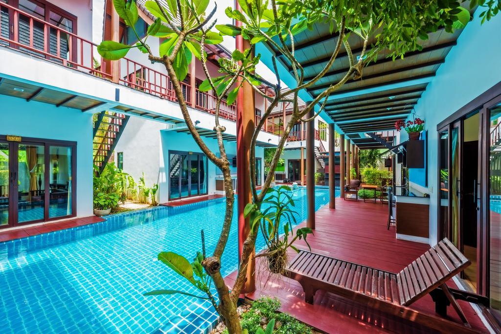 Hotel Assada Boutique Phuket Praia de Kata