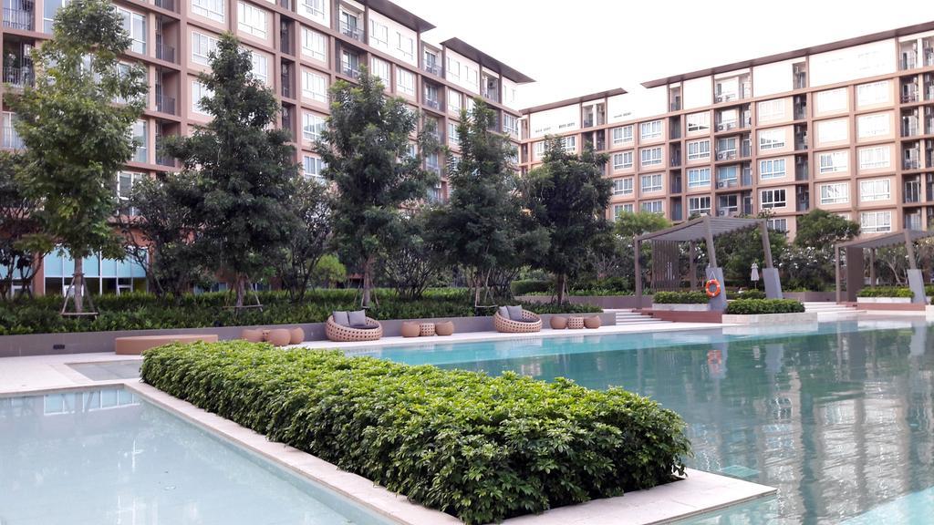 Apartment Baan Thew Lom By Natcharee Cha-Am