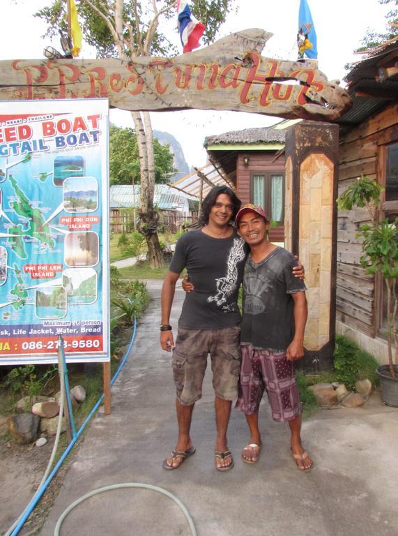 Pp Red Tuna Hut Resort