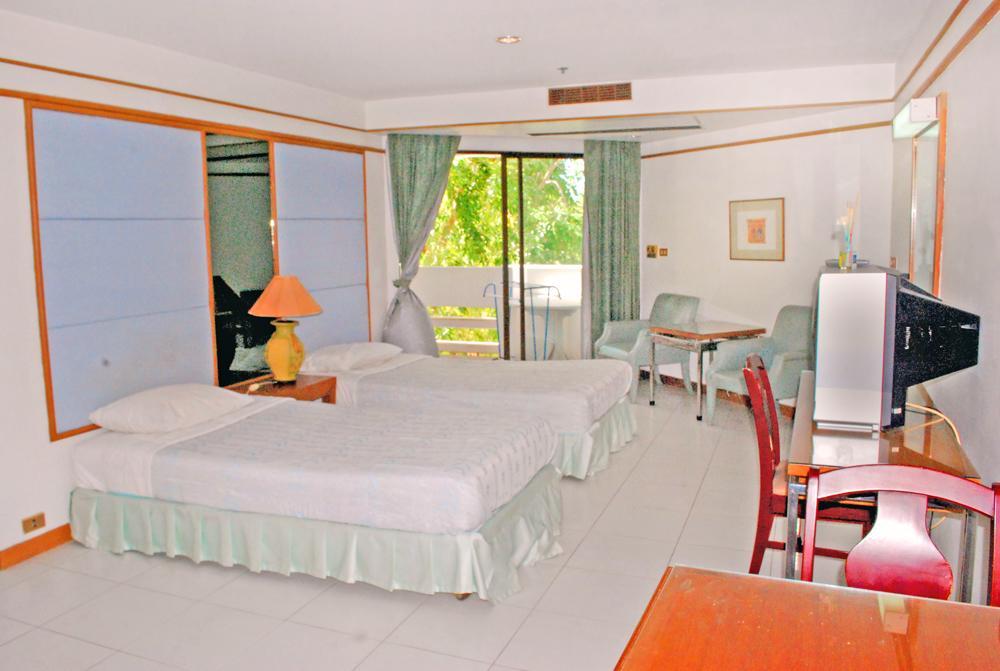 Paradise Condominium Apartments *