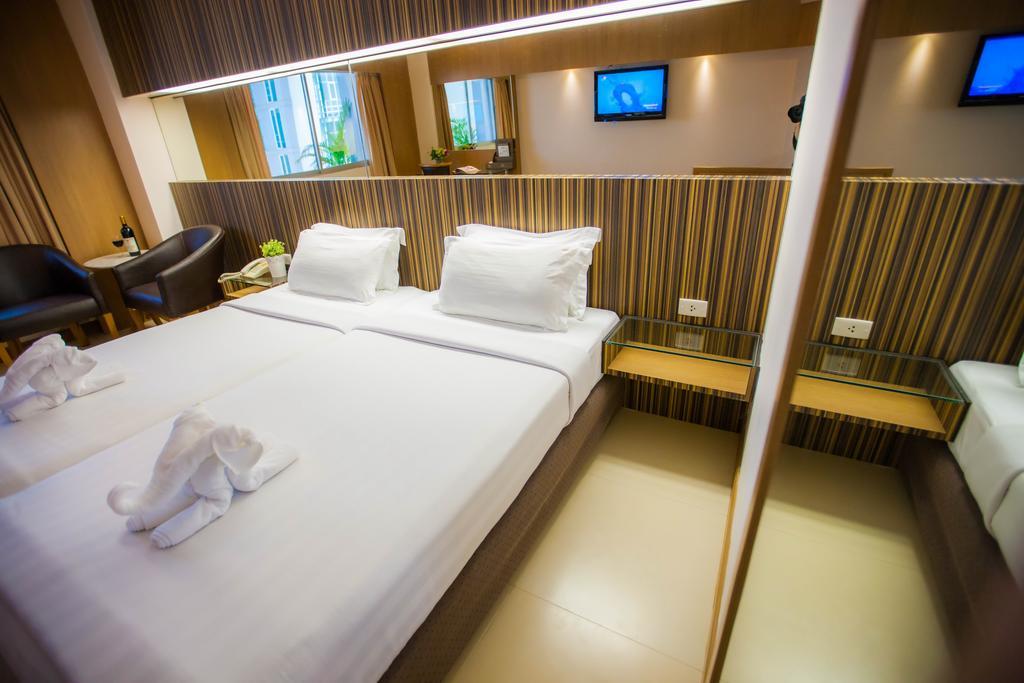 Hotel Golden 4*