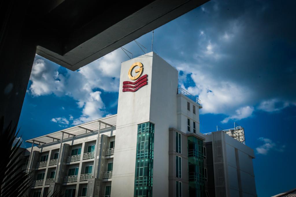 Hotel Golden 4*