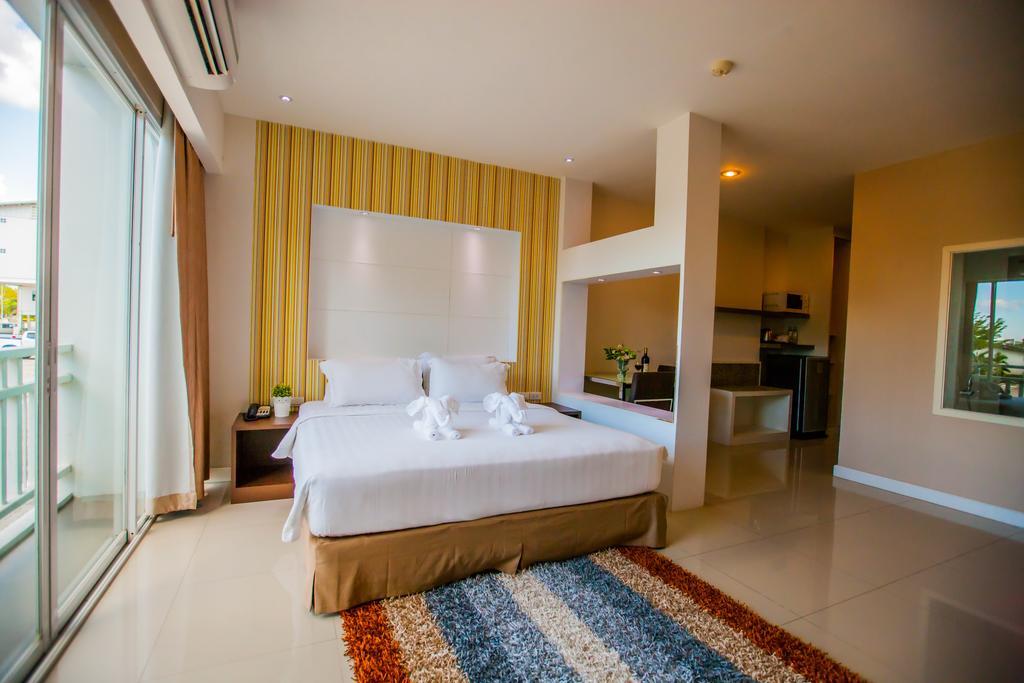 Golden Hotel 4*