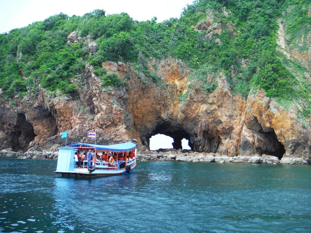 Resort Ban Saithong Bang Saphan Noi
