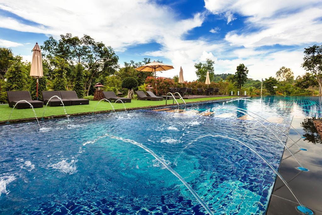 Resort Phukumhom Khao Yai Wangkata