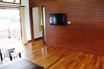 Koh Chang Longstay Hotel