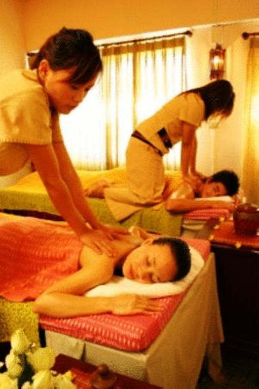 Hotel Pornping Tower 3*