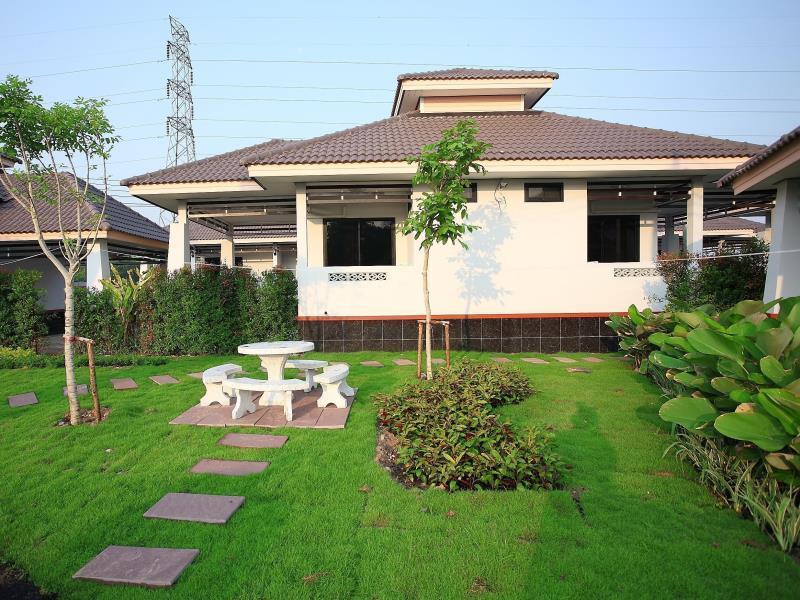 Tokyo Country 3*