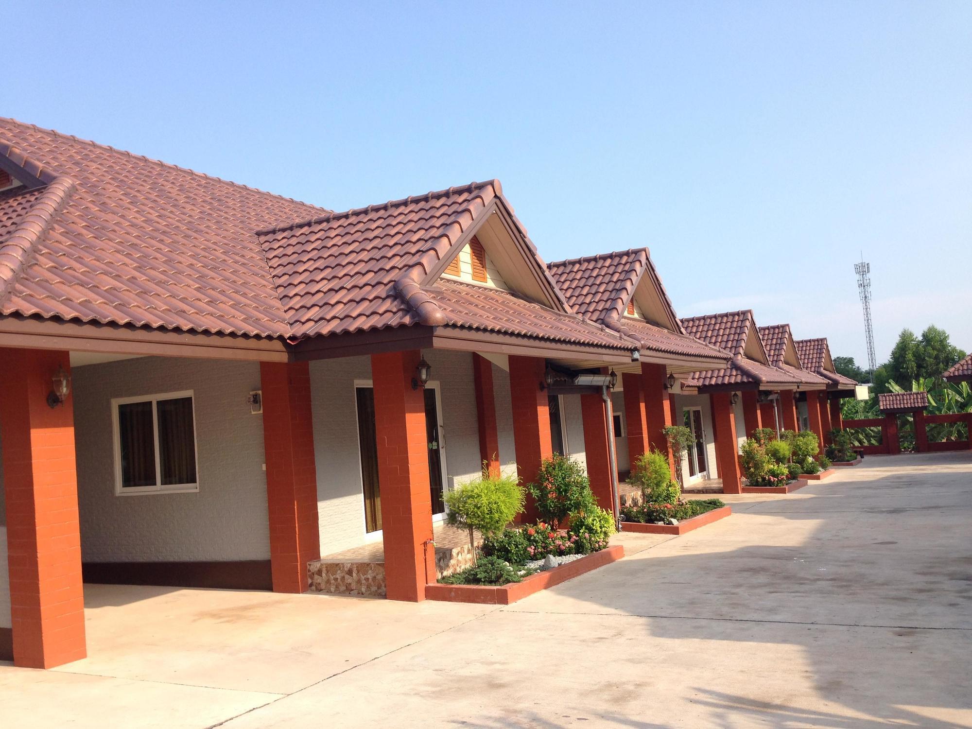 Benwadee Pattaya Ban Pong (Chon Buri)